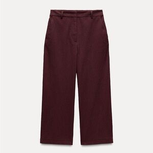 zara zw collection textured burgundy straight leg pants
Size XS never worn